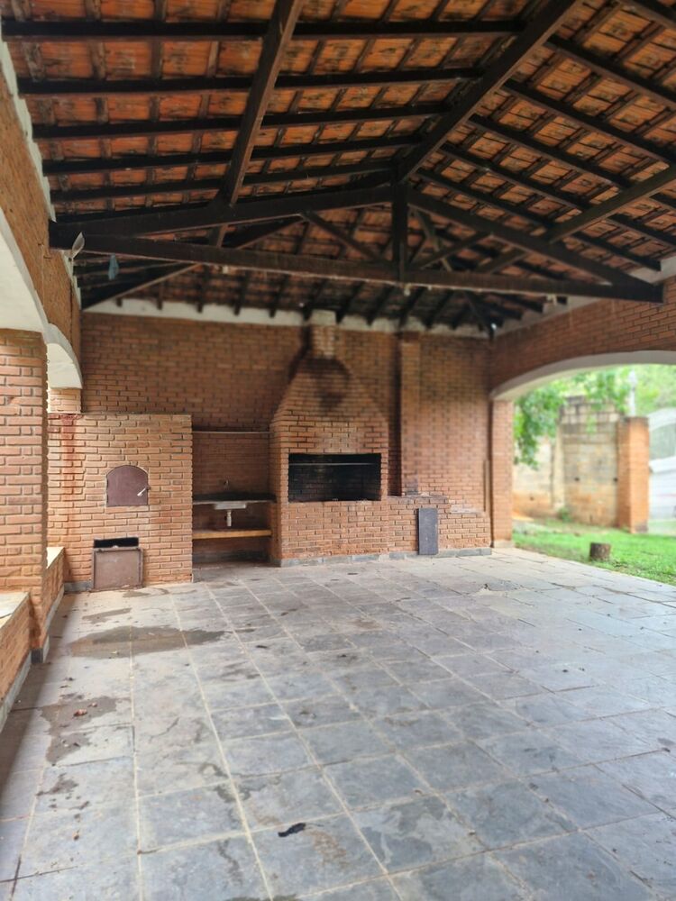 Chácara, 4 quartos, 1176 m² - Foto 1