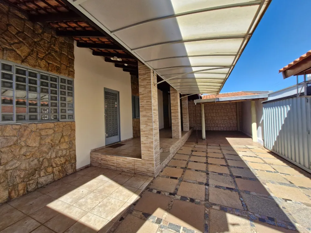 Casa, 3 quartos, 262 m² - Foto 3