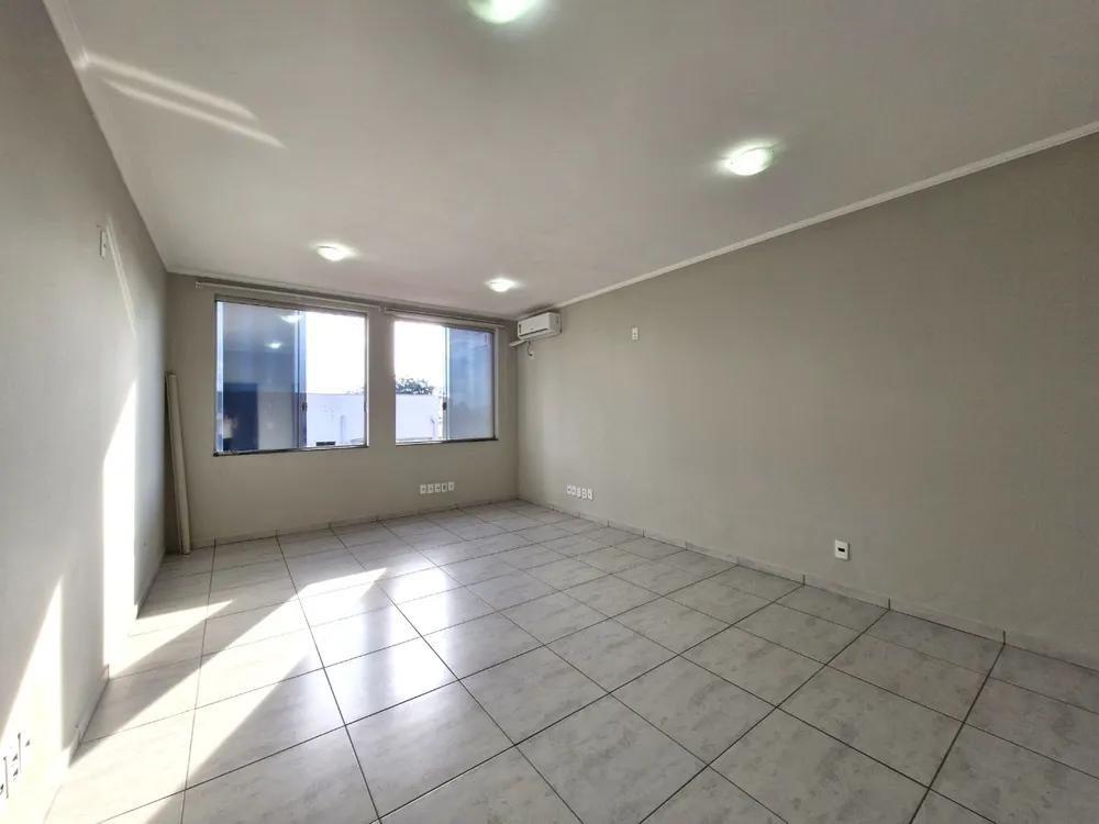 Sala-Conjunto, 40 m² - Foto 1