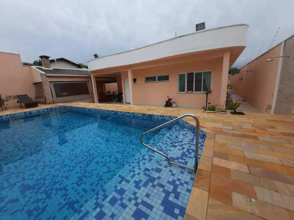 Casa, 4 quartos - Foto 1