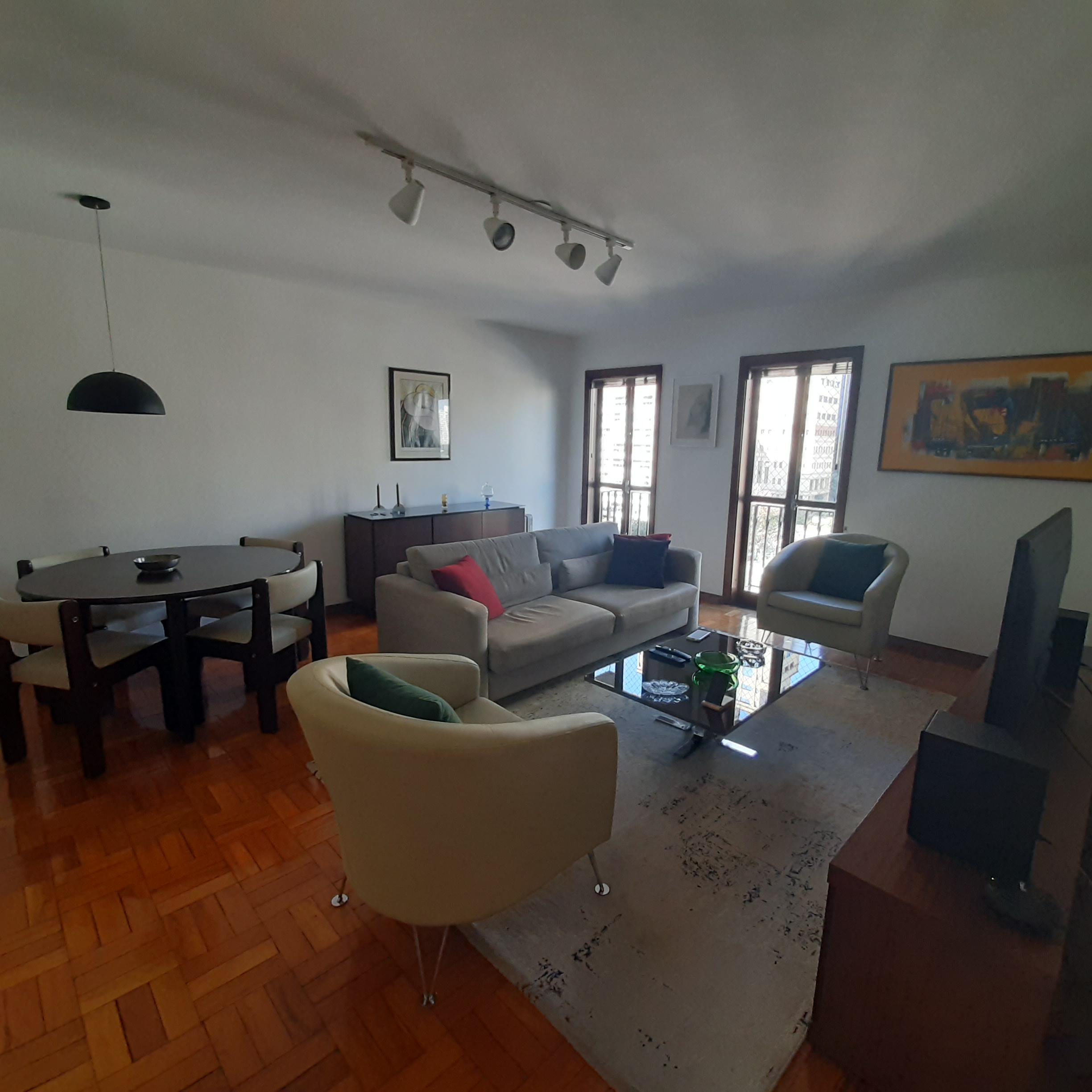 Apartamento à venda com 4 quartos, 136m² - Foto 1