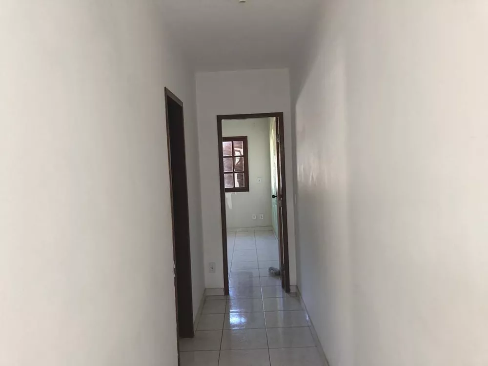 Casa à venda com 3 quartos - Foto 4