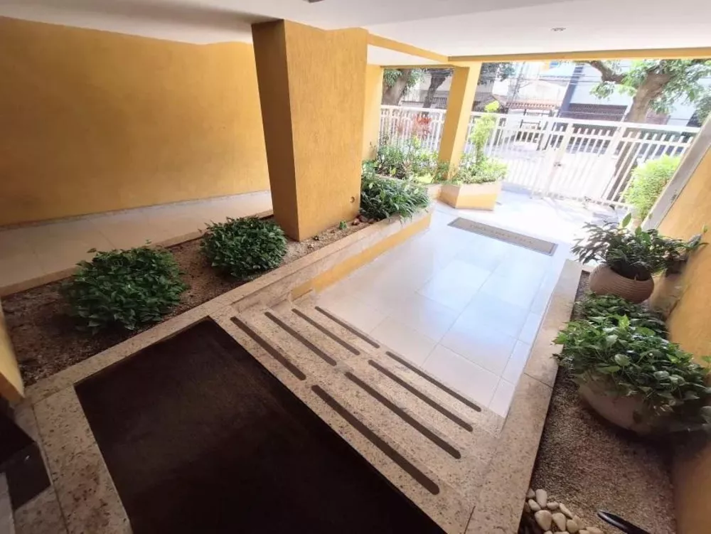 Apartamento, 3 quartos, 120 m² - Foto 2