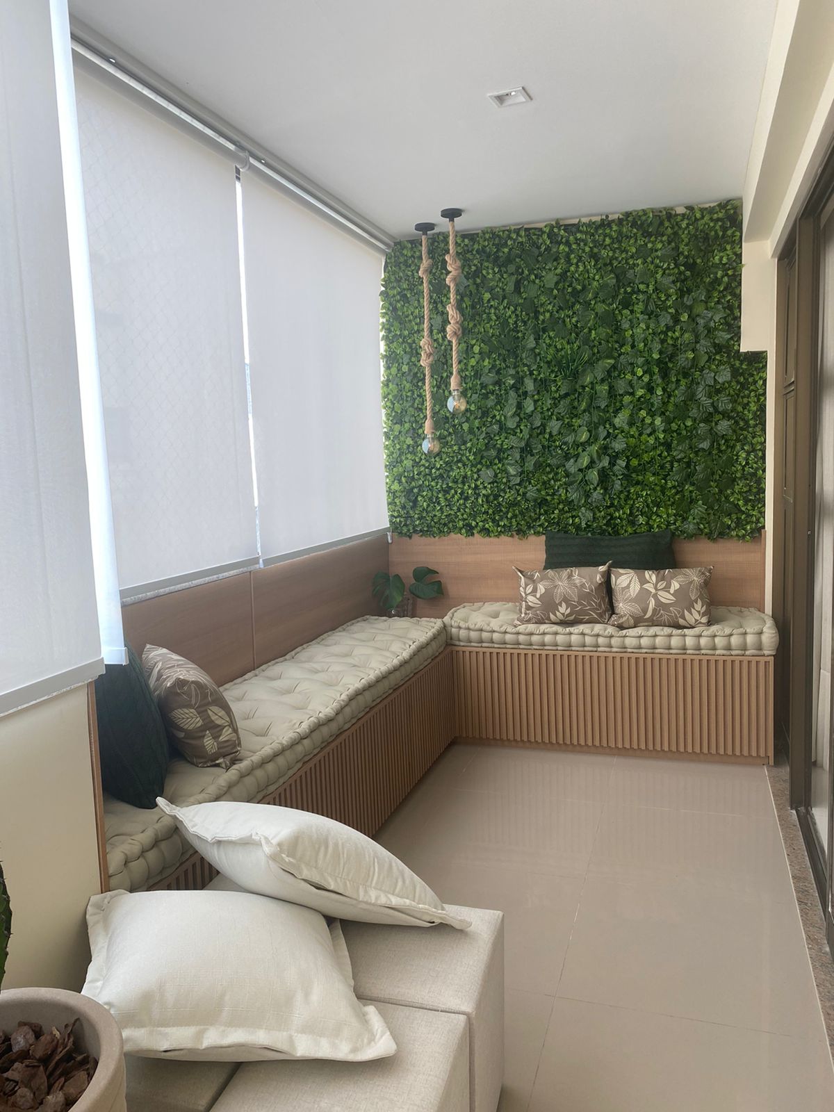 Apartamento à venda com 3 quartos, 96m² - Foto 1