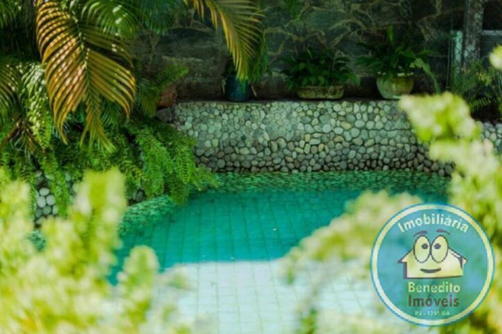 Casa, 4 quartos, 300 m² - Foto 1