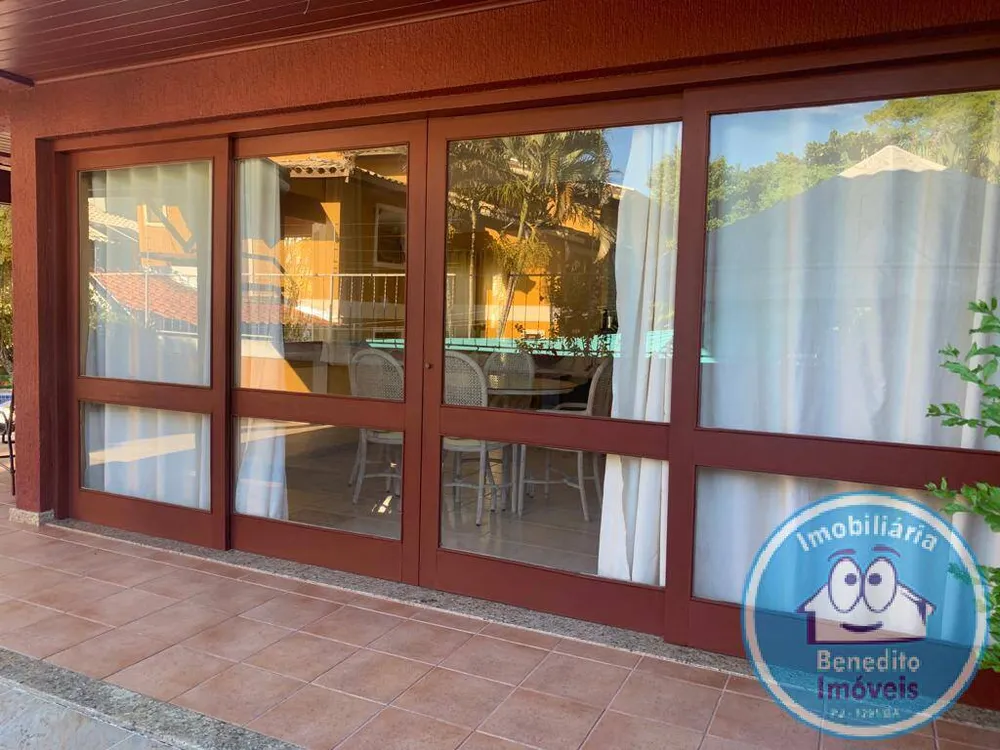 Casa, 4 quartos, 505 m² - Foto 1