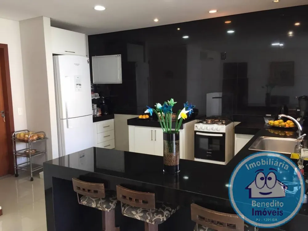 Casa, 4 quartos, 200 m² - Foto 6