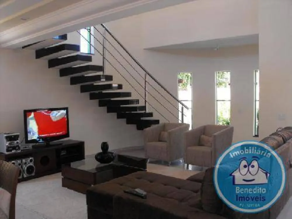 Casa, 4 quartos, 300 m² - Foto 1
