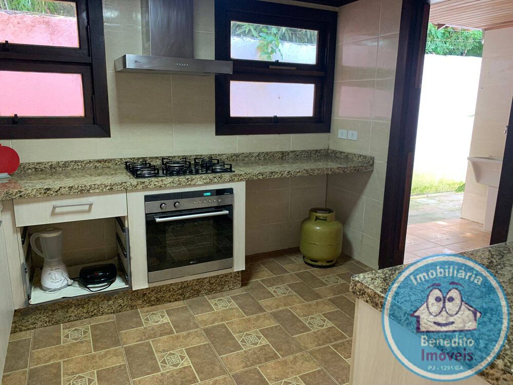 Casa, 4 quartos, 250 m² - Foto 3