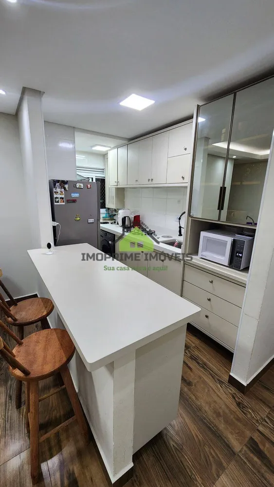 Apartamento, 3 quartos, 71 m² - Foto 2