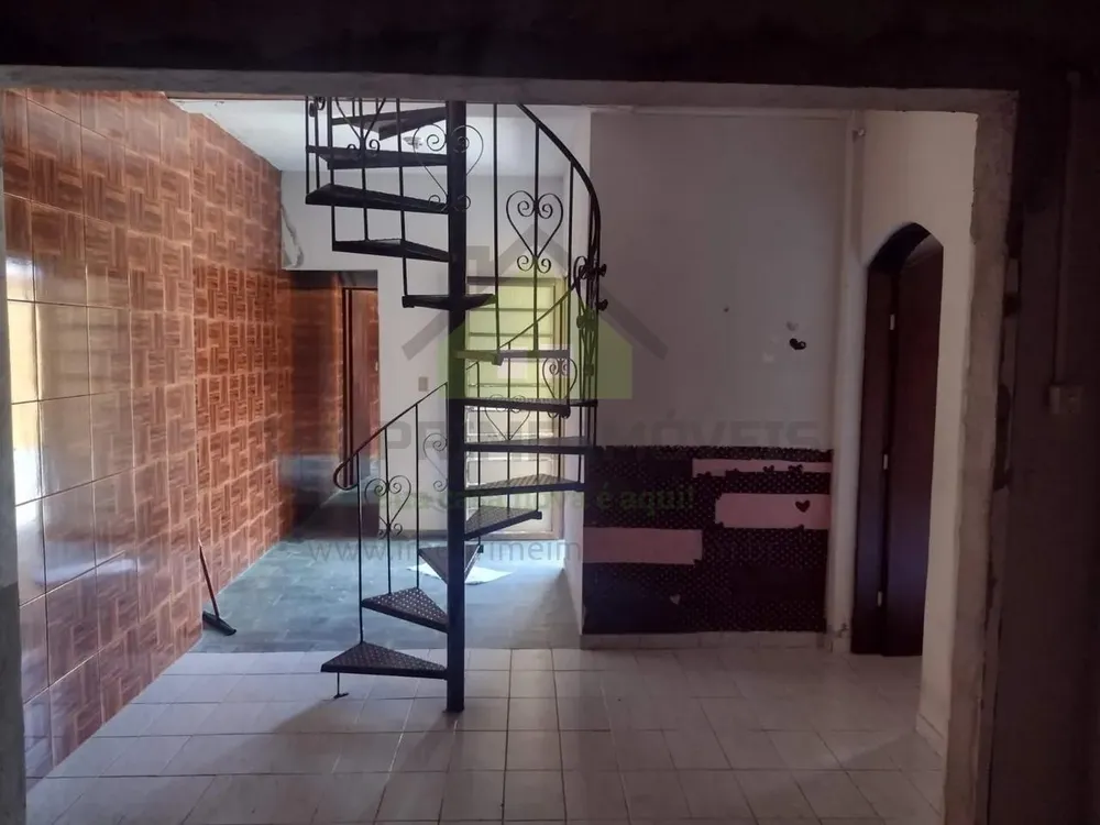 Casa, 4 quartos, 200 m² - Foto 2
