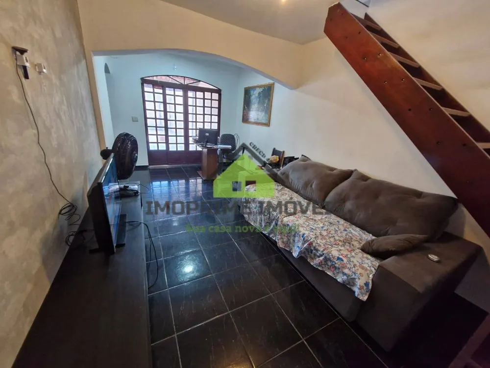 Casa, 2 quartos, 83 m² - Foto 1