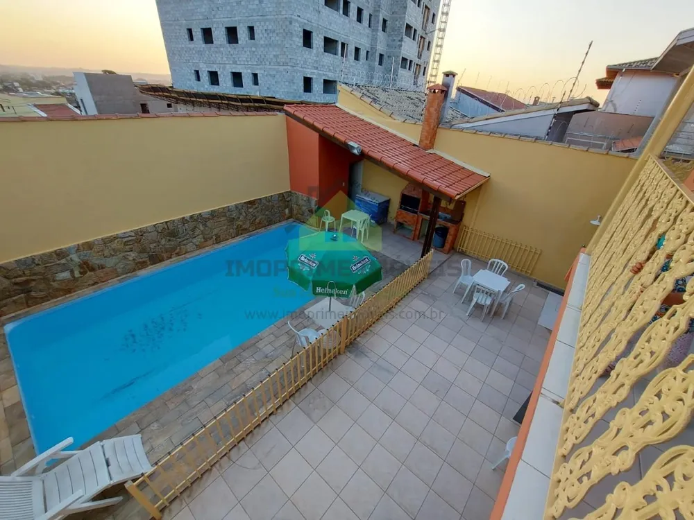 Casa, 4 quartos, 210 m² - Foto 10
