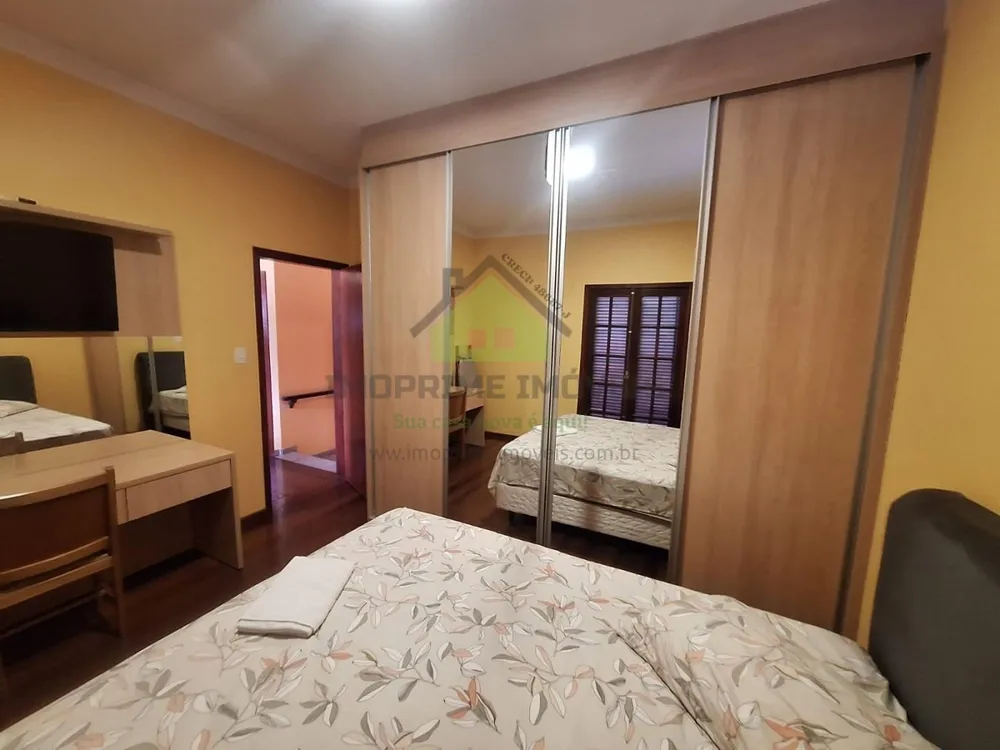 Casa, 3 quartos, 203 m² - Foto 12