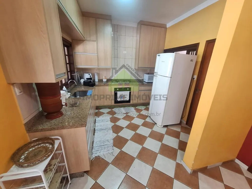 Casa, 3 quartos, 203 m² - Foto 11