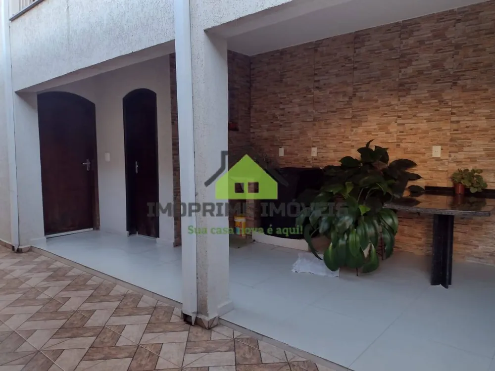 Casa, 3 quartos, 212 m² - Foto 8