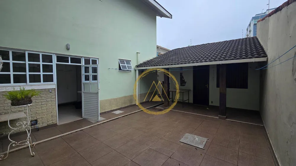 Casa, 6 quartos, 320 m² - Foto 30
