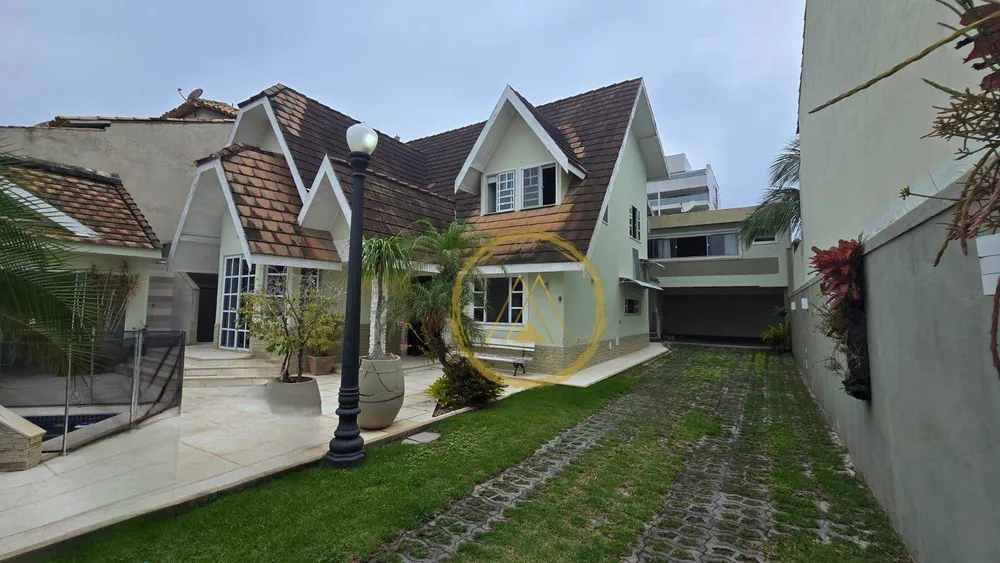 Casa, 6 quartos, 320 m² - Foto 1