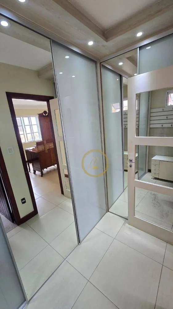 Casa, 6 quartos, 320 m² - Foto 39