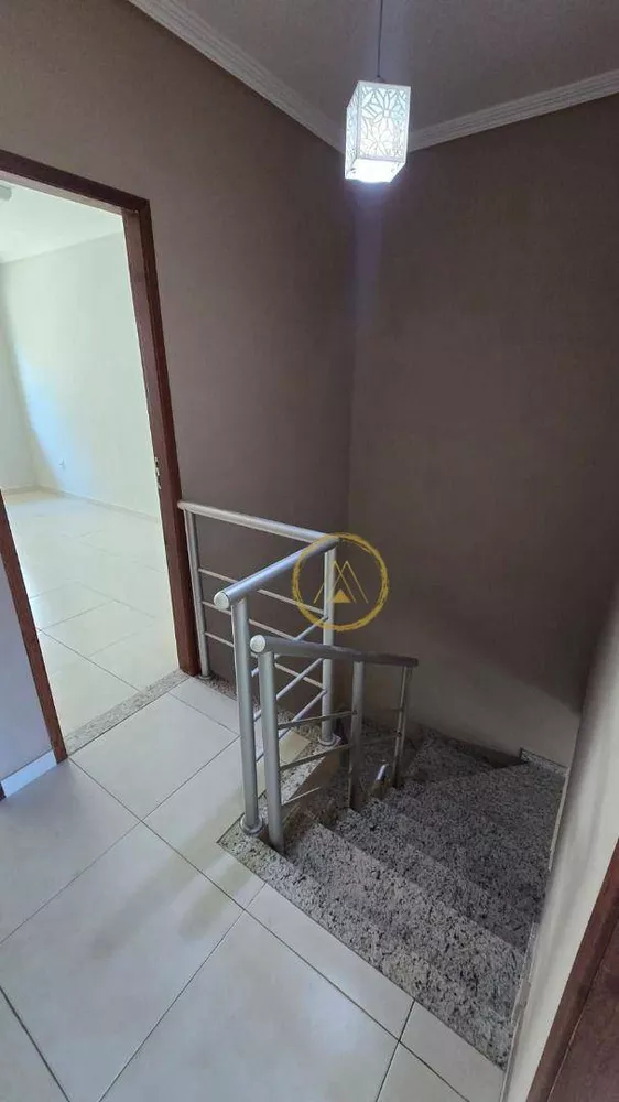 Casa, 4 quartos, 170 m² - Foto 1