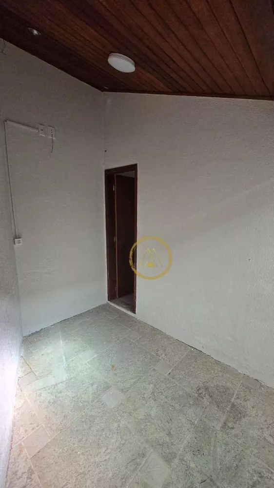 Casa, 4 quartos, 170 m² - Foto 4