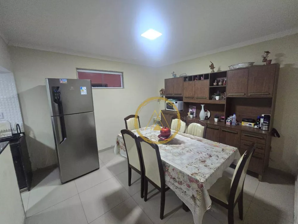 Casa, 3 quartos, 198 m² - Foto 11
