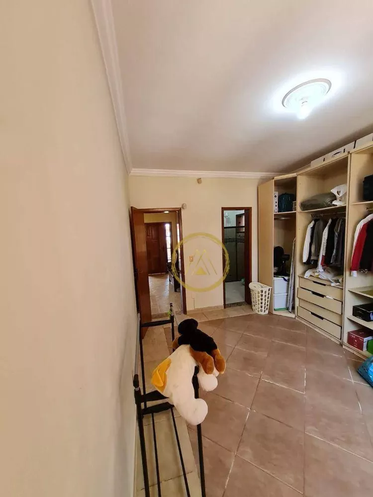 Casa, 4 quartos, 220 m² - Foto 19