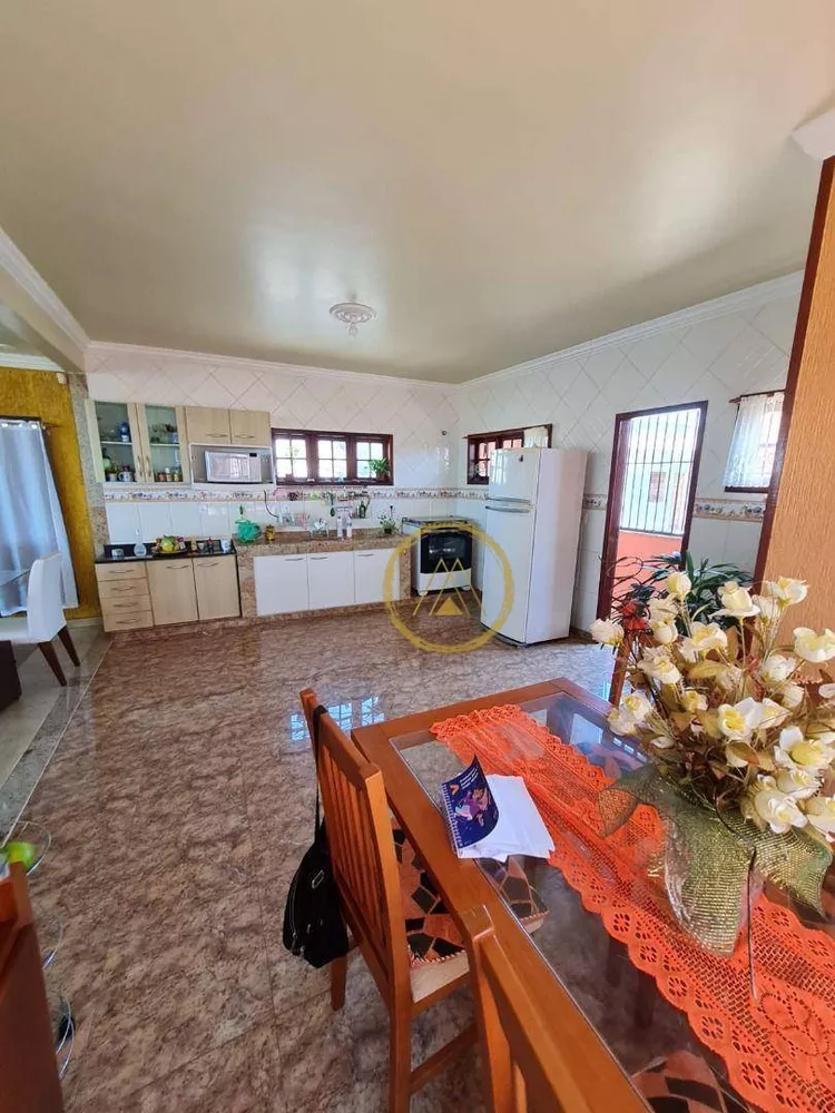 Casa, 4 quartos, 220 m² - Foto 11