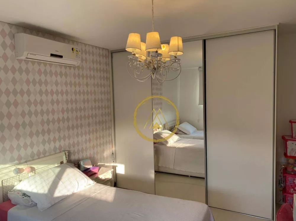 Apartamento, 3 quartos, 195 m² - Foto 1