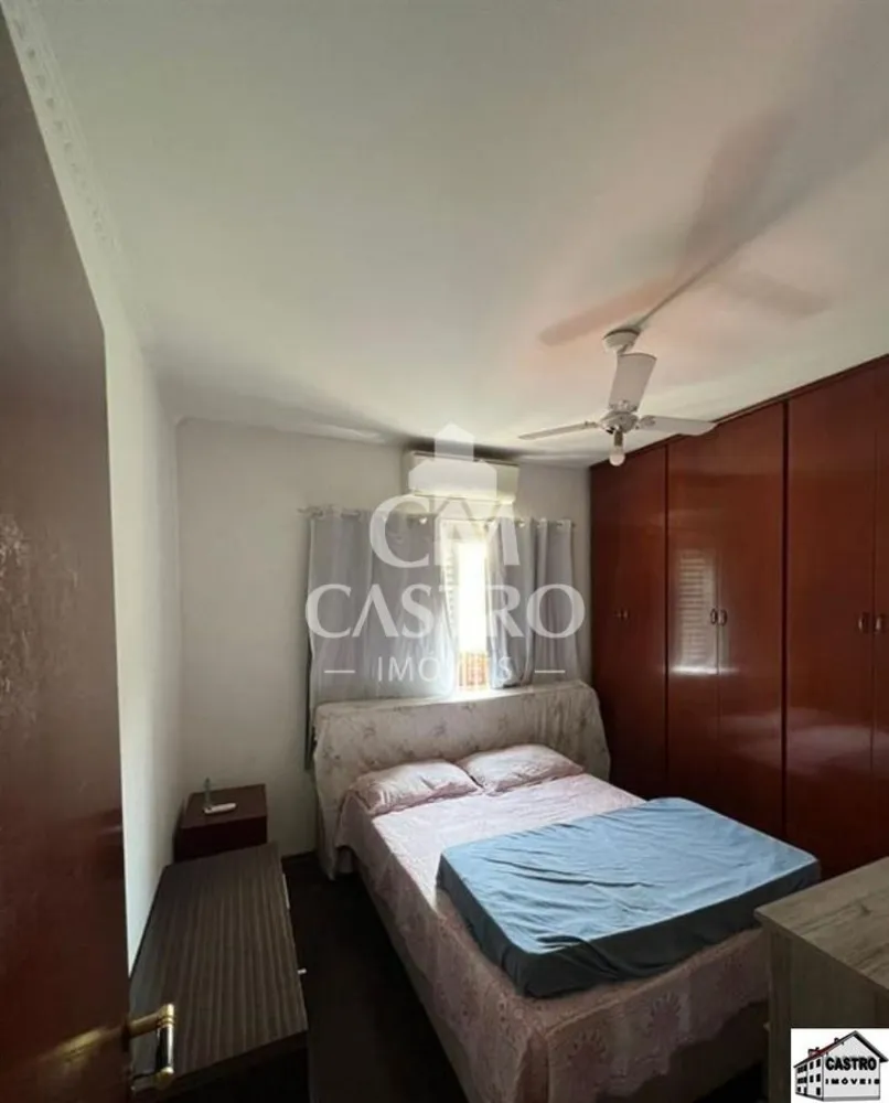 Casa, 3 quartos, 220 m² - Foto 1
