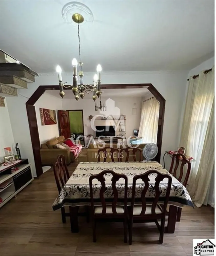 Casa, 3 quartos, 220 m² - Foto 9
