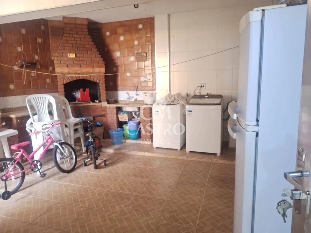 Sobrado, 4 quartos, 240 m² - Foto 3