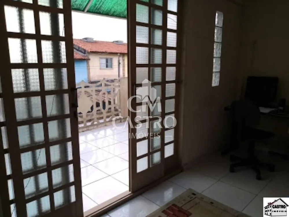 Casa, 3 quartos, 200 m² - Foto 9