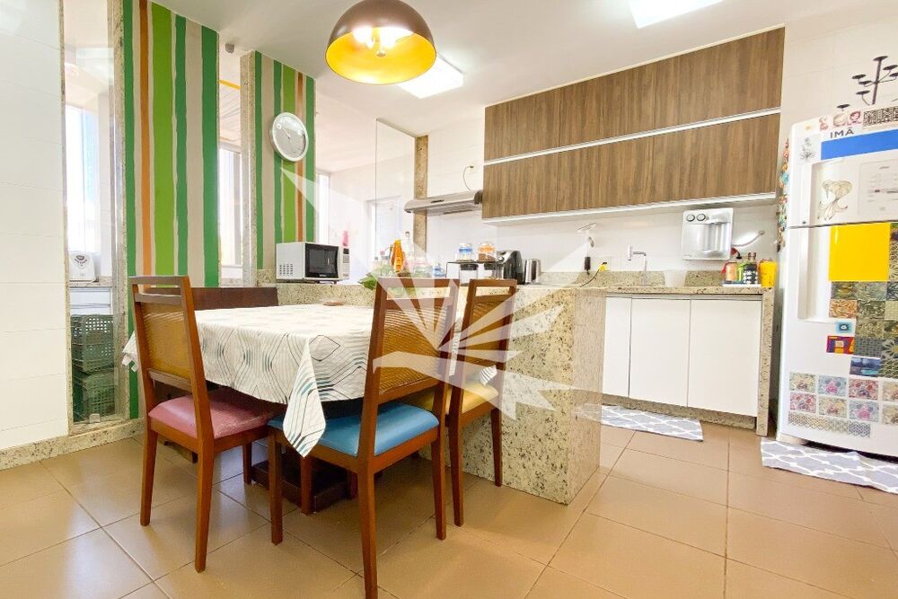 Apartamento à venda com 4 quartos, 186m² - Foto 5