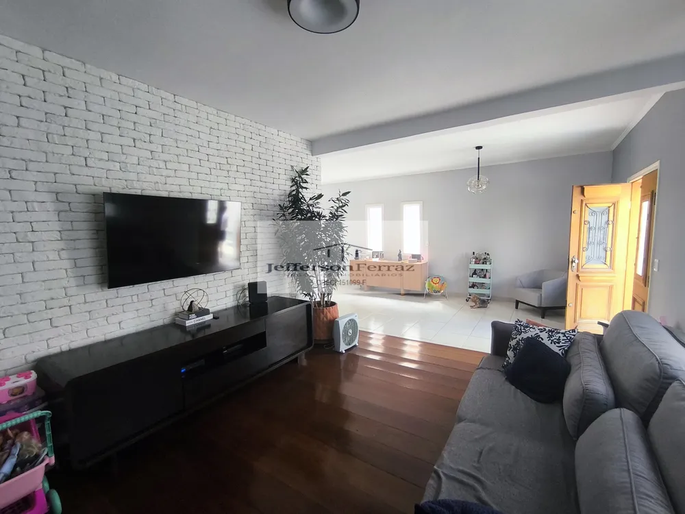 Sobrado, 3 quartos, 190 m² - Foto 1