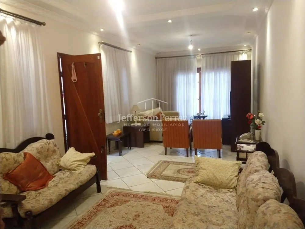 Sobrado, 3 quartos, 315 m² - Foto 1