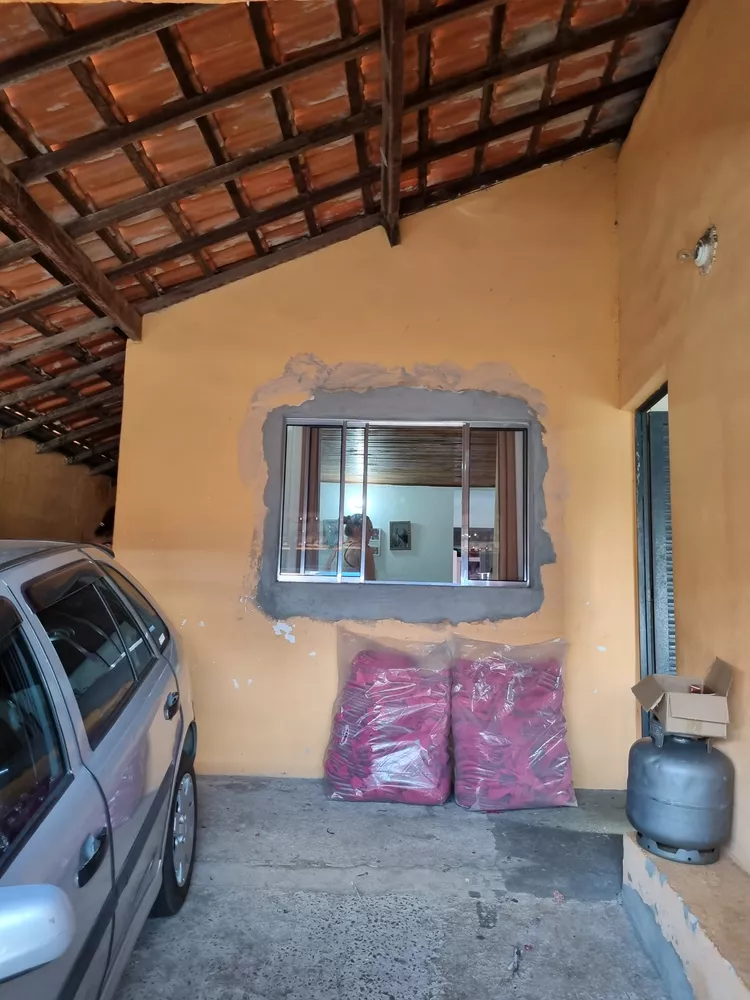 Casa à venda com 3 quartos, 200m² - Foto 3