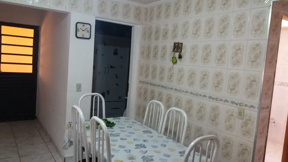 Casa, 3 quartos, 200 m² - Foto 5