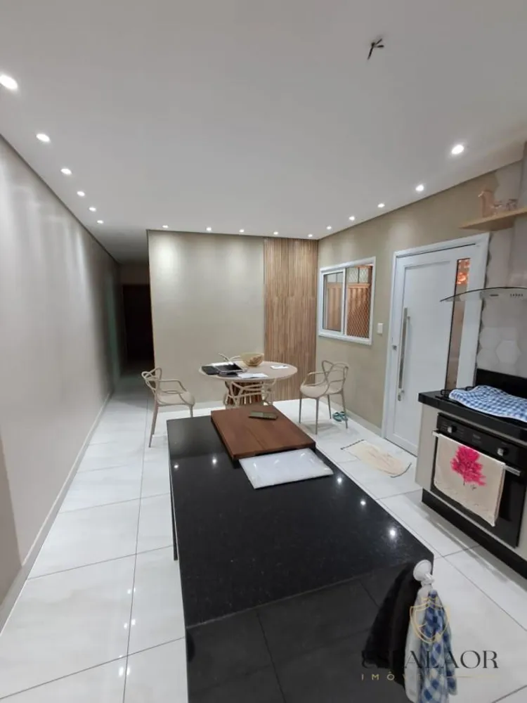 Casa, 3 quartos, 143 m² - Foto 4