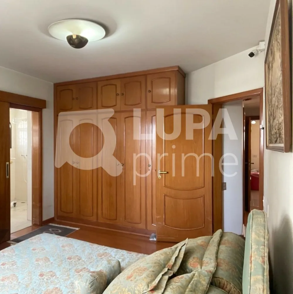 Apartamento, 4 quartos, 260 m² - Foto 1