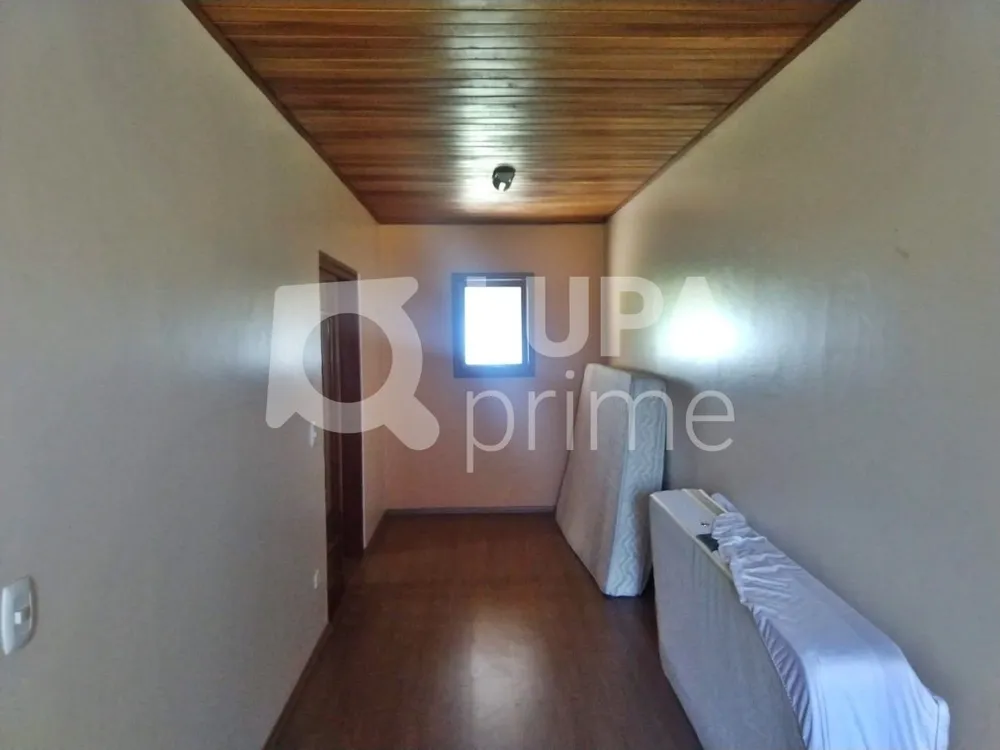 Chácara, 8 quartos, 6600 m² - Foto 8