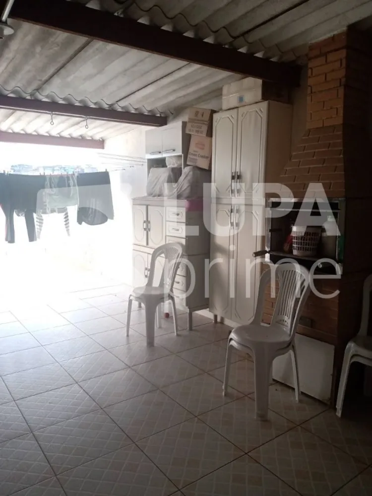 Casa, 6 quartos, 200 m² - Foto 10