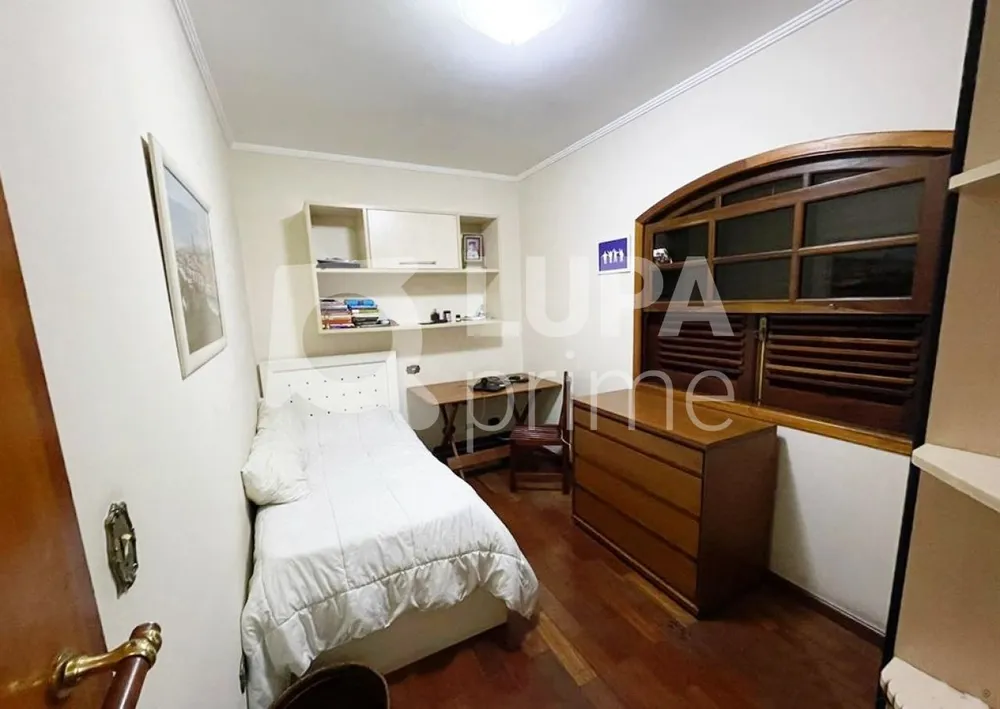 Casa, 3 quartos, 200 m² - Foto 9