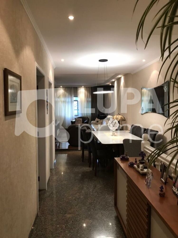Casa, 3 quartos, 238 m² - Foto 2