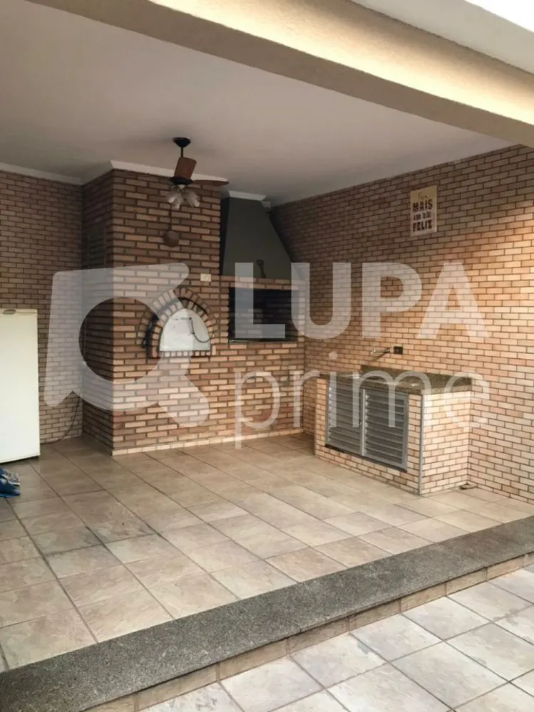Casa, 3 quartos, 238 m² - Foto 8