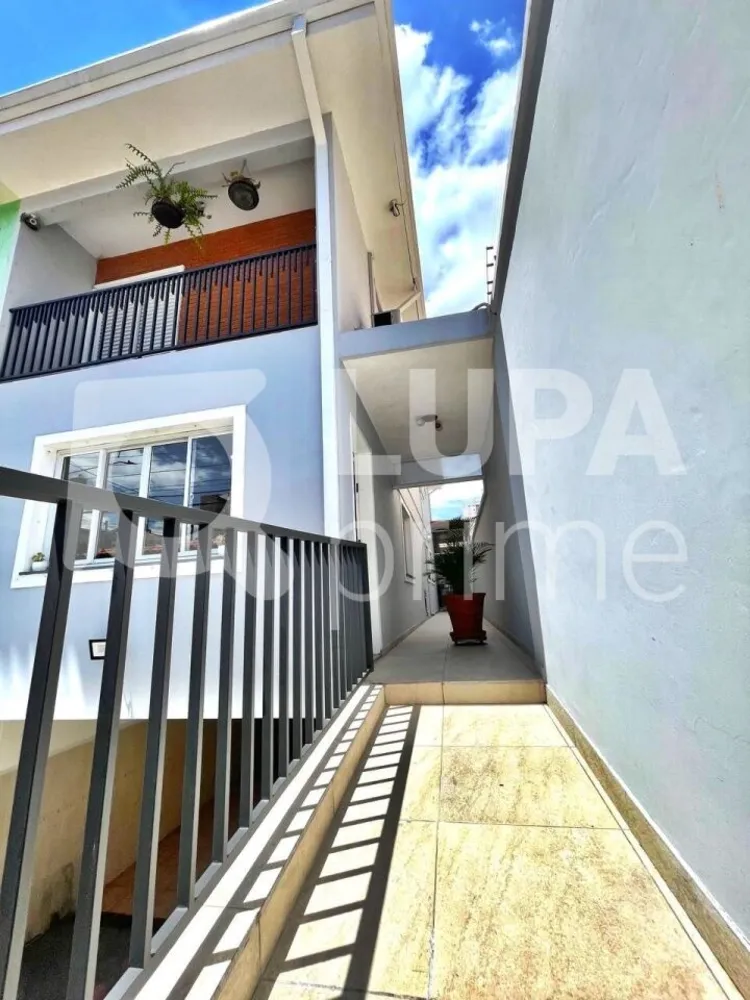 Casa, 3 quartos, 135 m² - Foto 2