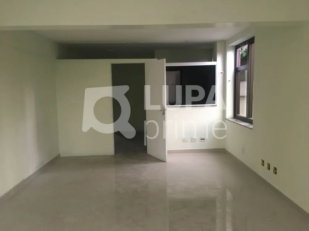 Prédio Inteiro, 2000 m² - Foto 1