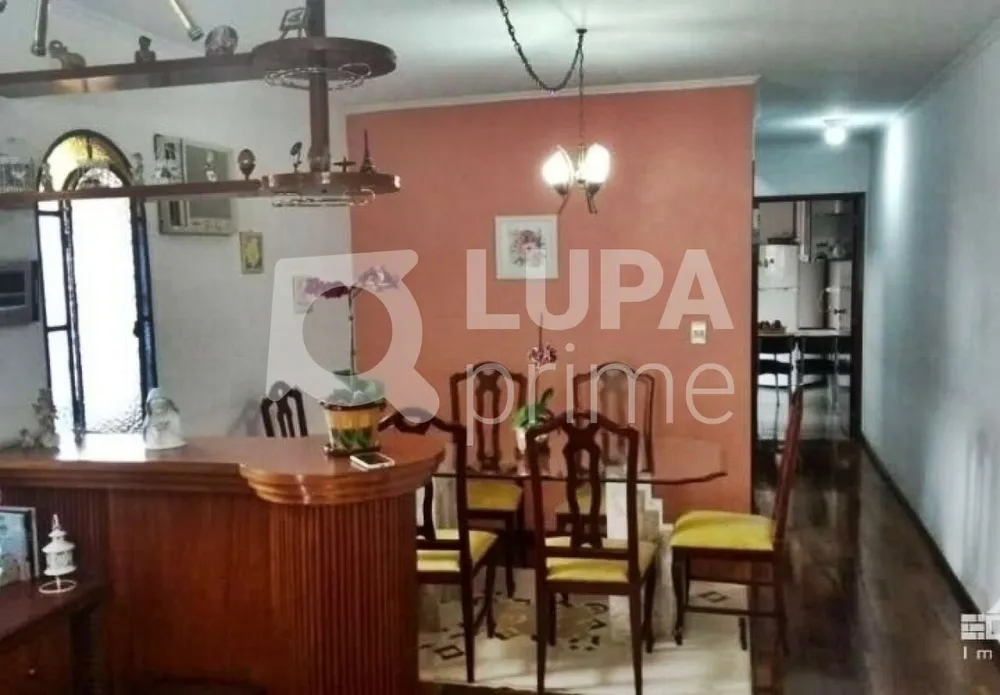 Casa, 3 quartos, 210 m² - Foto 9