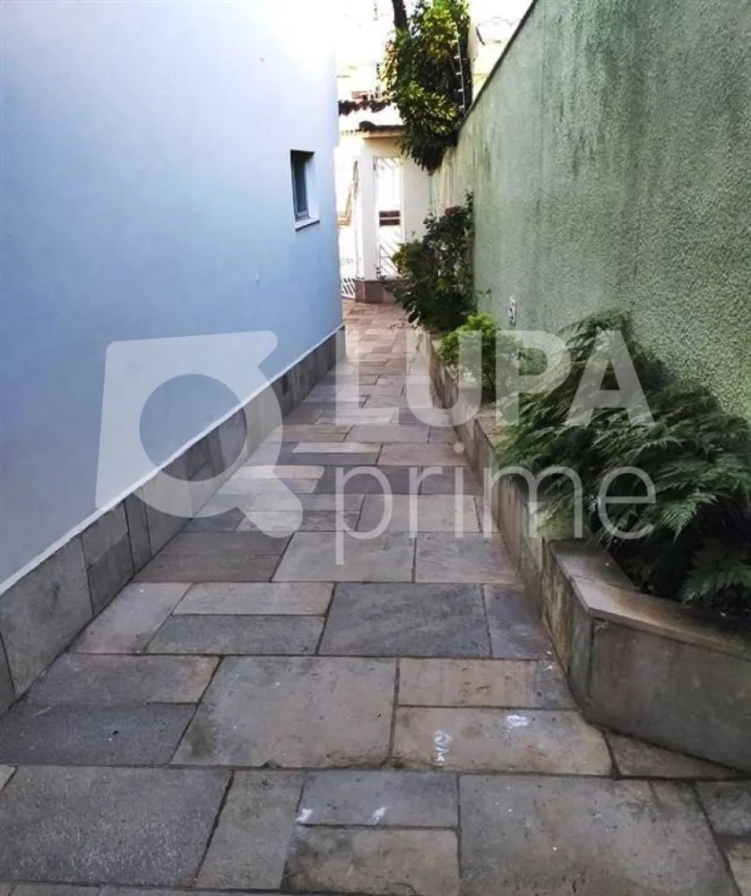 Casa, 3 quartos, 341 m² - Foto 1