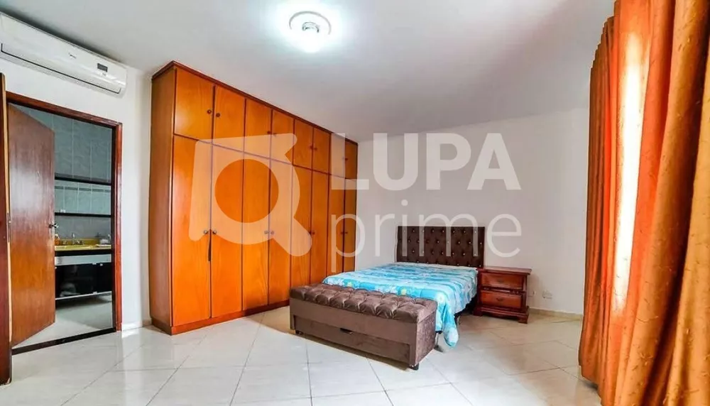 Casa à venda com 2 quartos, 240m² - Foto 8